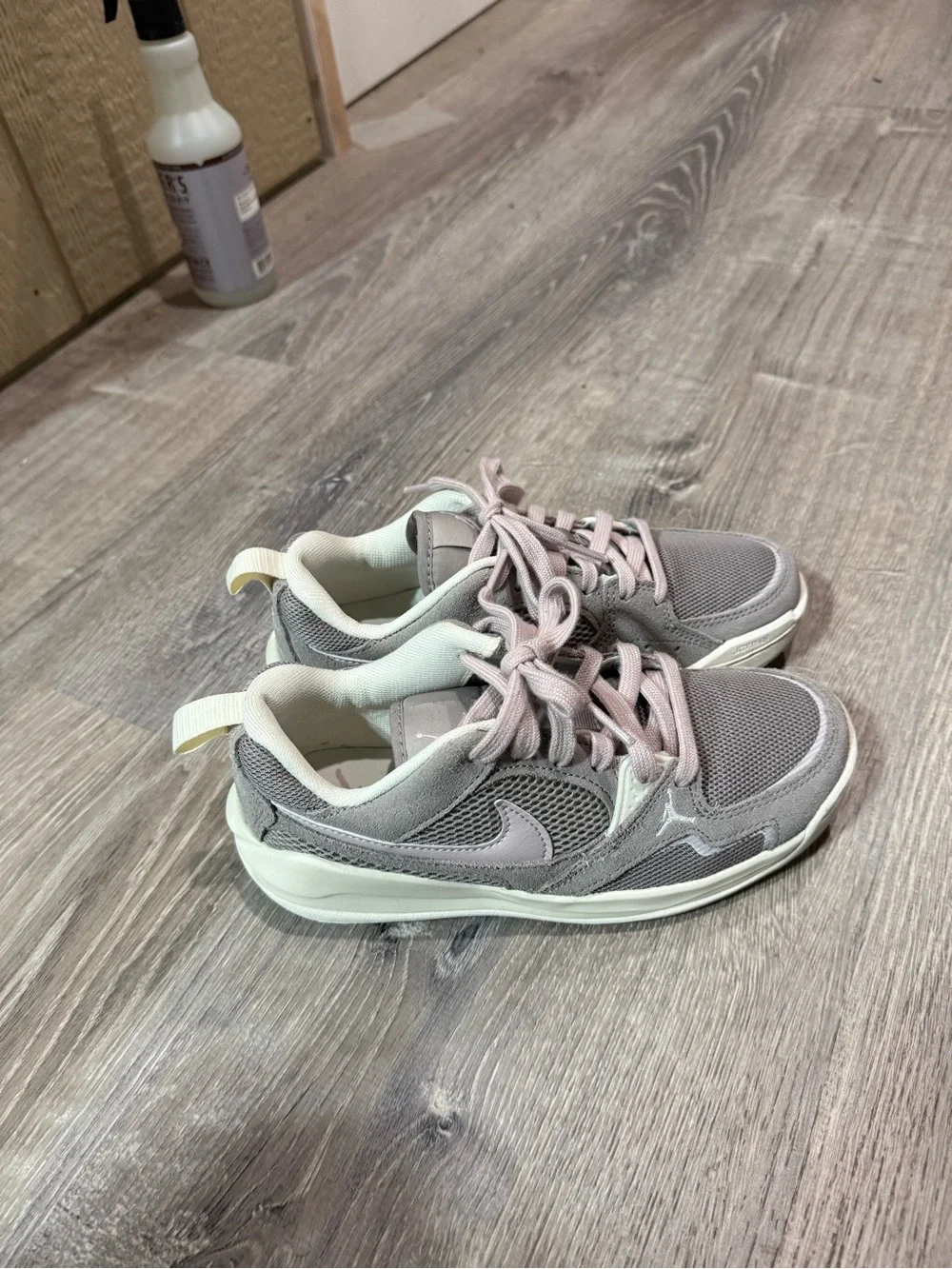 Nike Women's Gray and Light Pink Trainer Sneakers